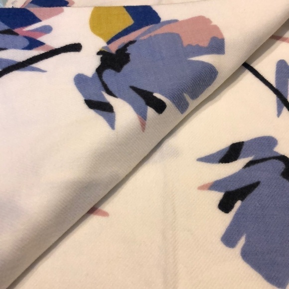 Marks and Spencer Scarf - Picture 7 of 7